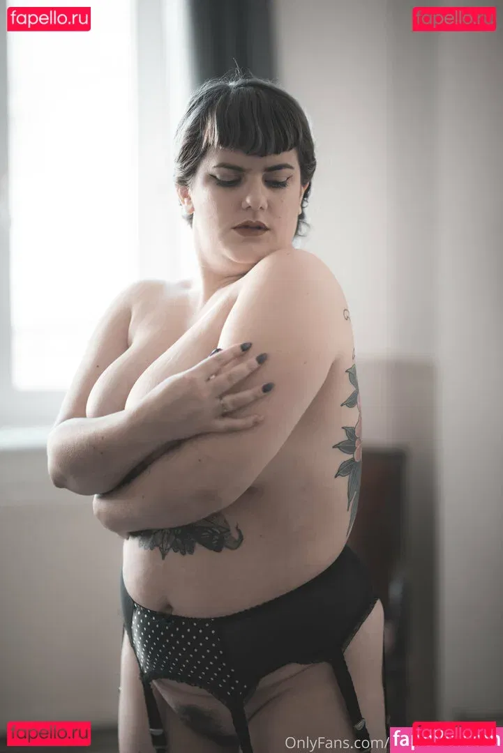 madame_cherie Onlyfans Photo Gallery 