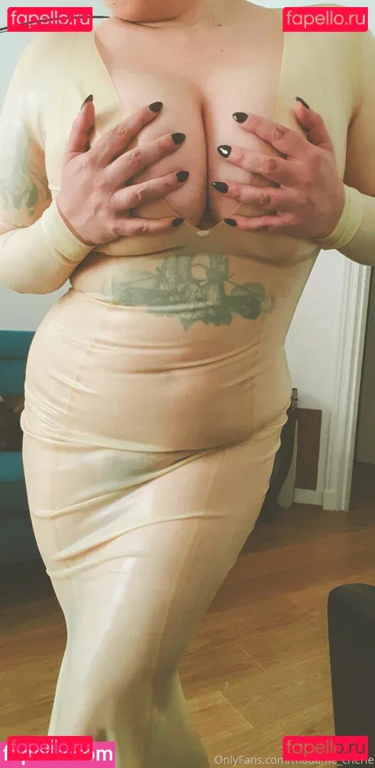 madame_cherie Onlyfans Photo Gallery 