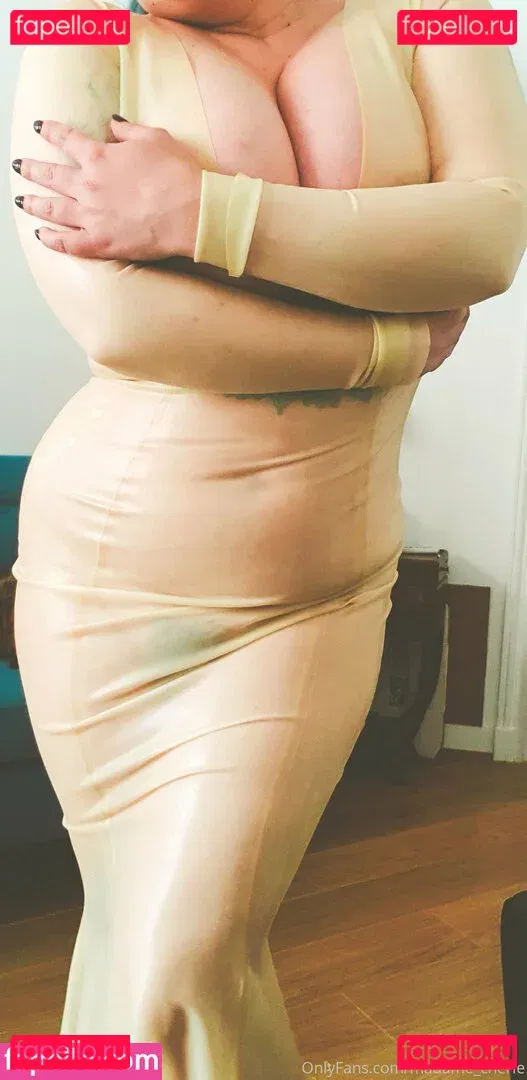 madame_cherie Onlyfans Photo Gallery 