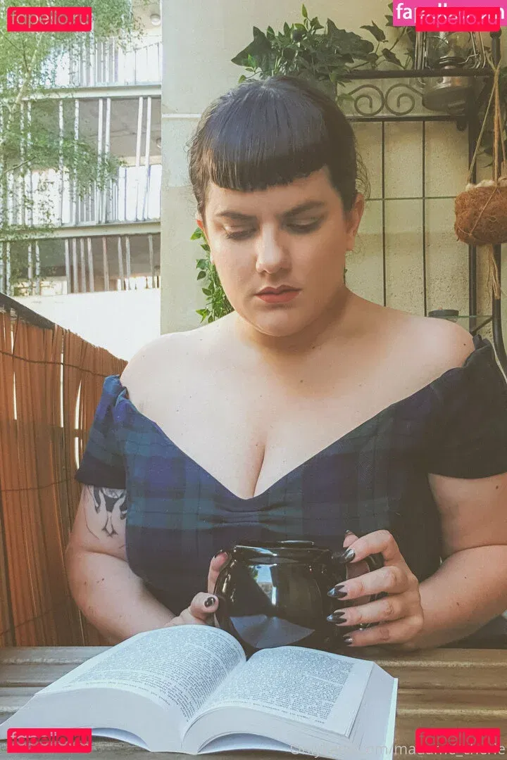 madame_cherie Onlyfans Photo Gallery 