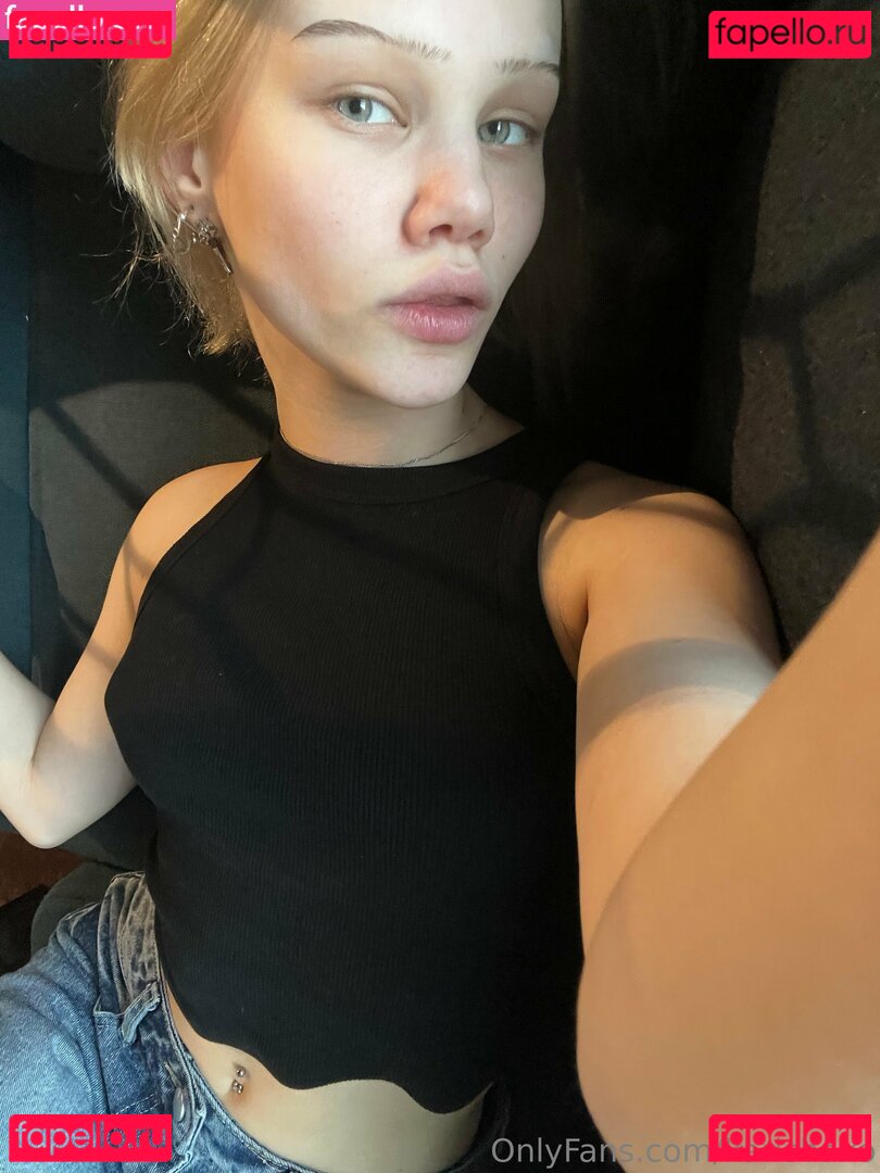 kayana_moon Nude Onlyfans Photo 30