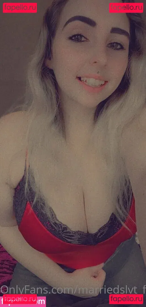 marriedslvtfree Onlyfans Photo Gallery 