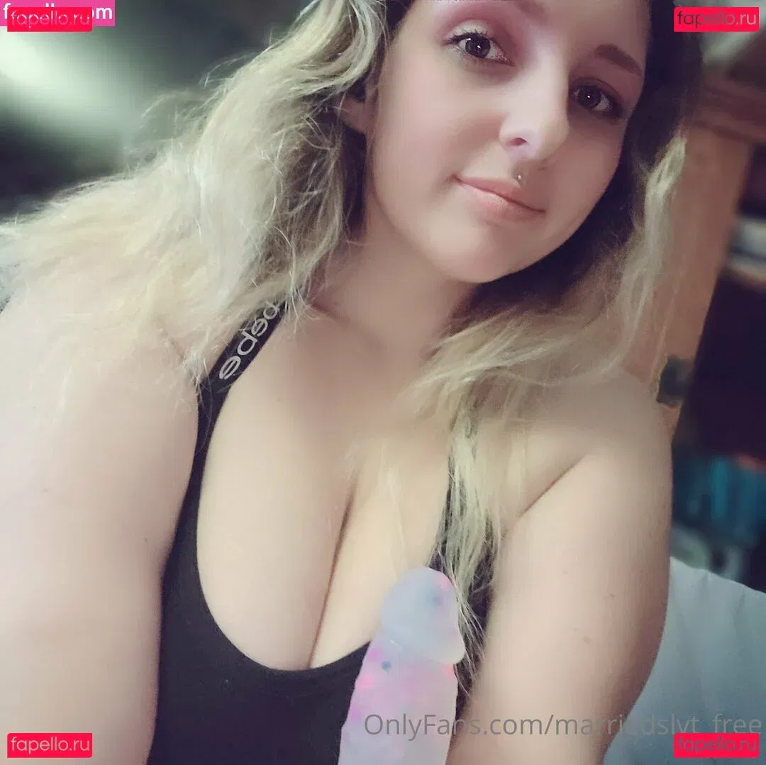 marriedslvtfree Onlyfans Photo Gallery 