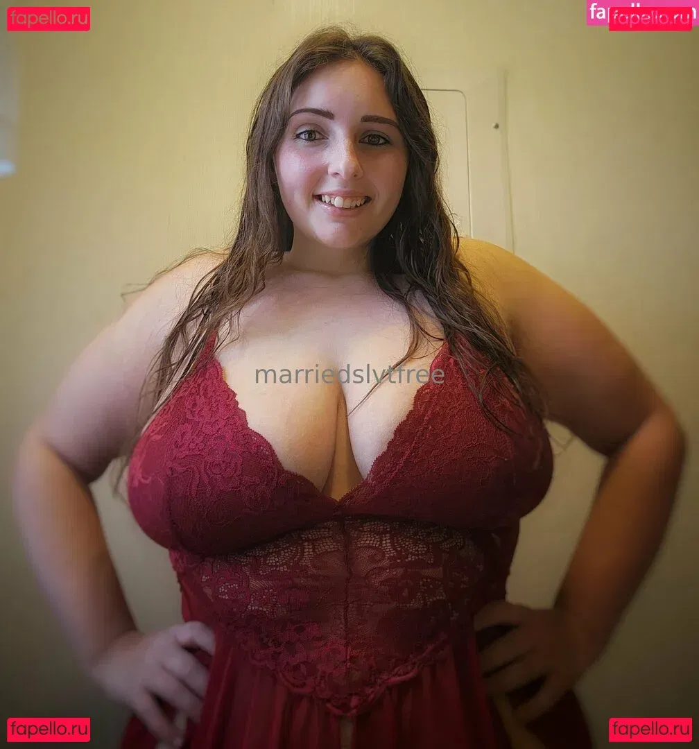 marriedslvtfree Onlyfans Photo Gallery 