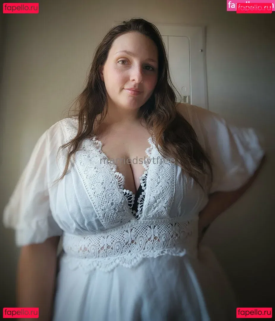 marriedslvtfree Onlyfans Photo Gallery 