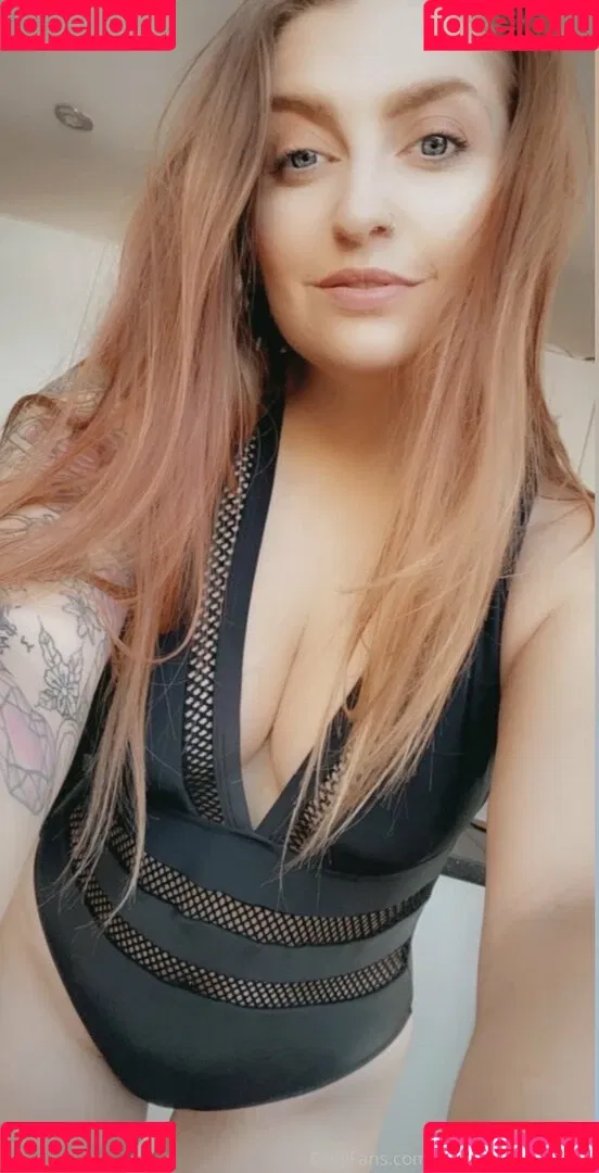 Femmefataleairsoft Onlyfans Photo Gallery 