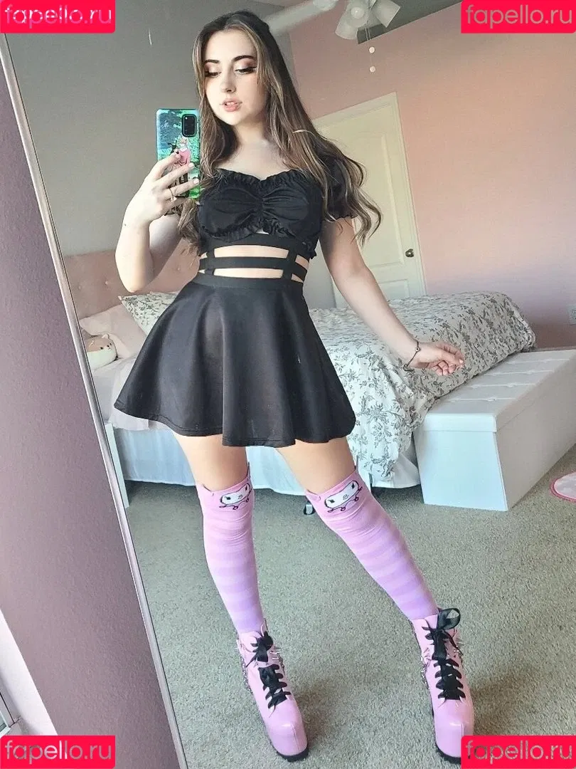 Karrigan Taylor Onlyfans Photo Gallery 