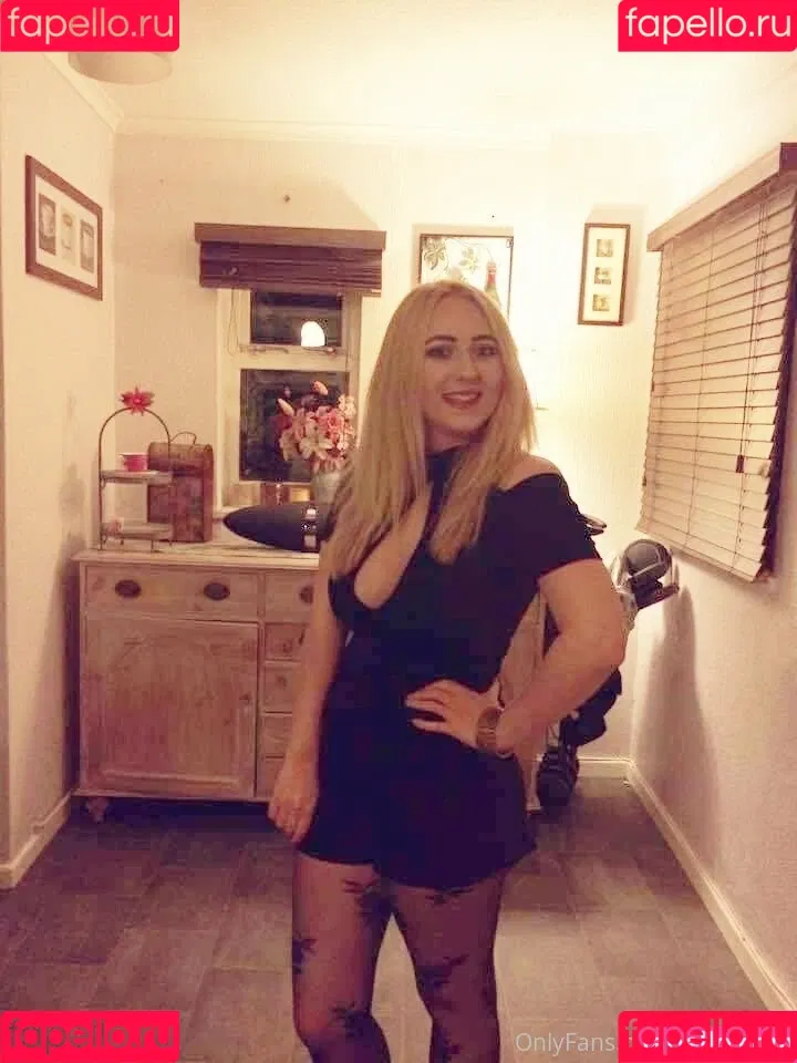 isendbobs Onlyfans Photo Gallery 