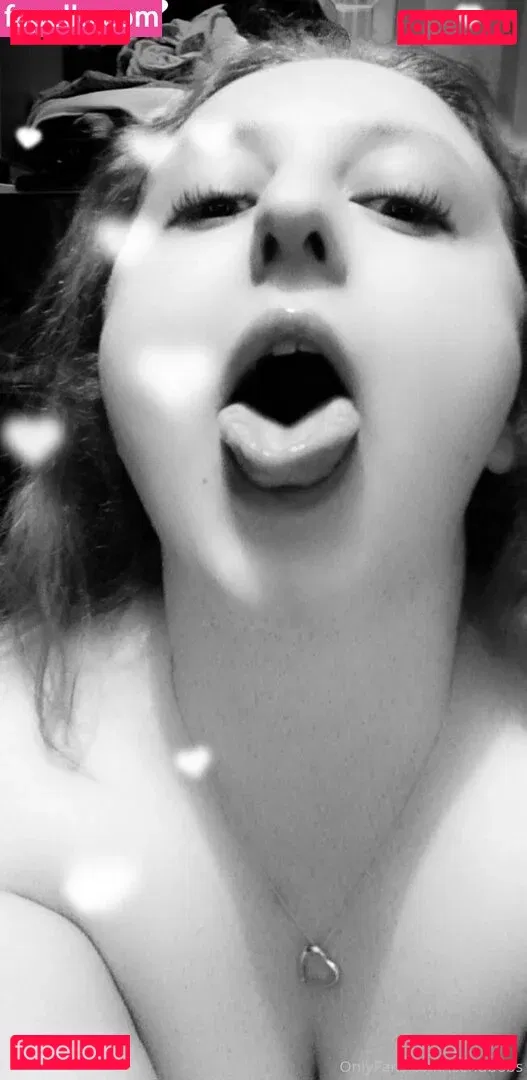 isendbobs Onlyfans Photo Gallery 