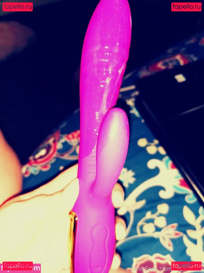 isendbobs Onlyfans Photo Gallery 