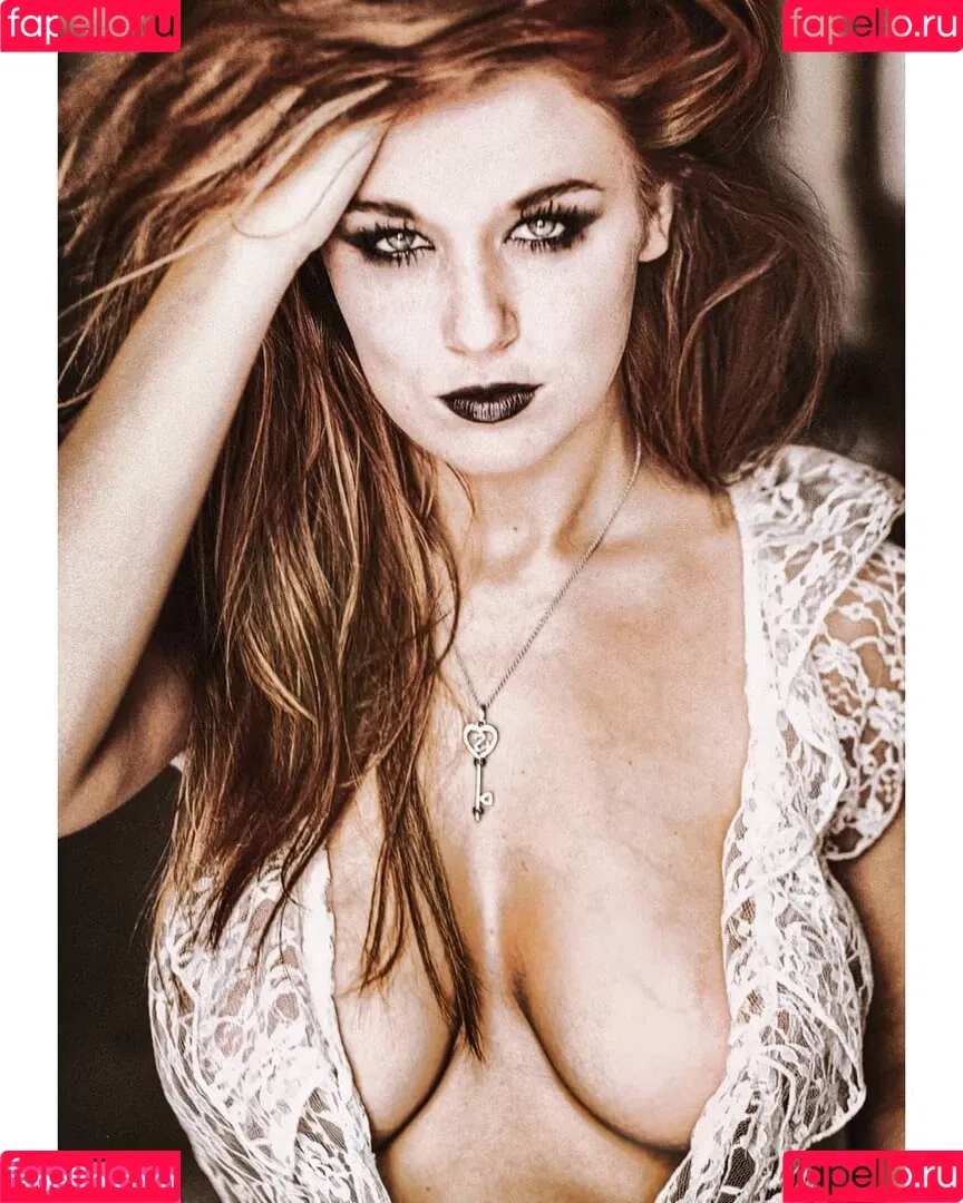Leanna Decker Onlyfans Photo Gallery 