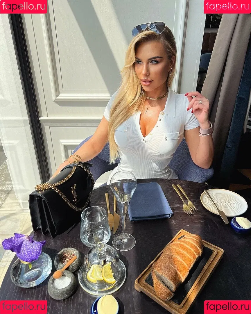 Noele Natalia Onlyfans Photo Gallery 