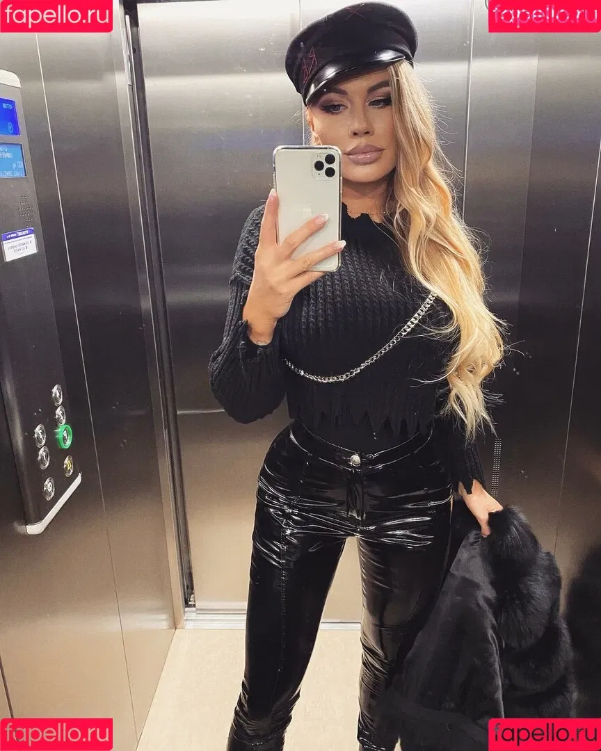 Noele Natalia Onlyfans Photo Gallery 