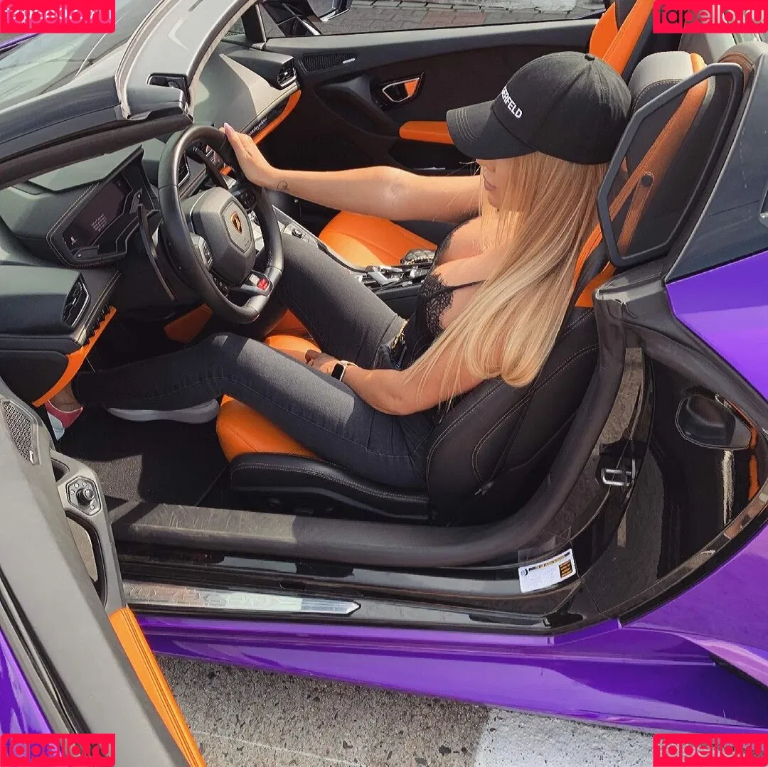 Noele Natalia Onlyfans Photo Gallery 