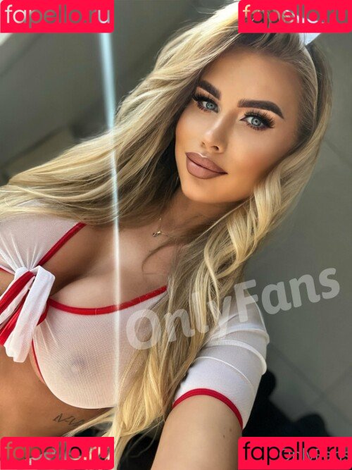 Noele Natalia Onlyfans Photo Gallery 