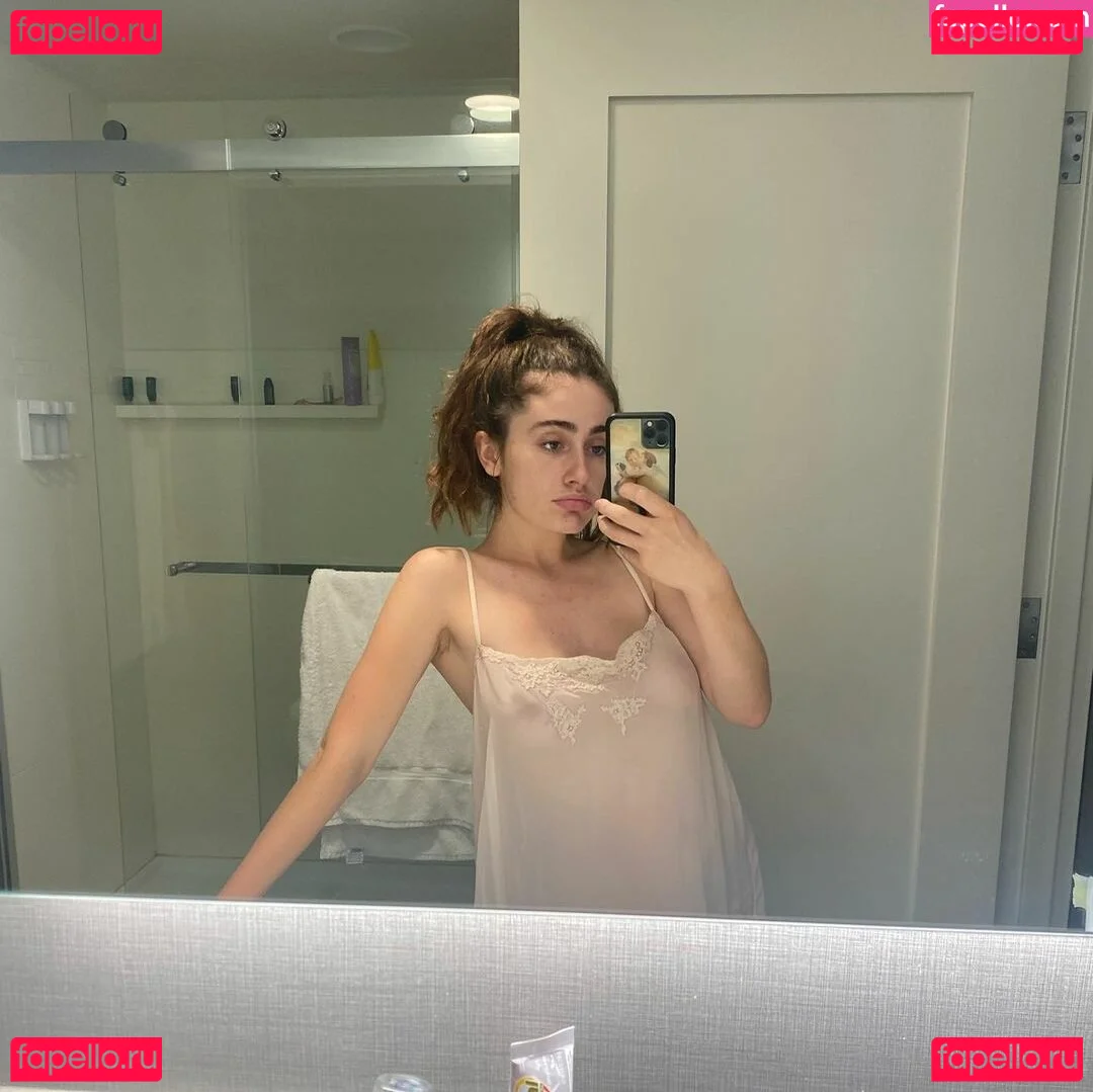 Rachel Anne Sennott Onlyfans Photo Gallery 