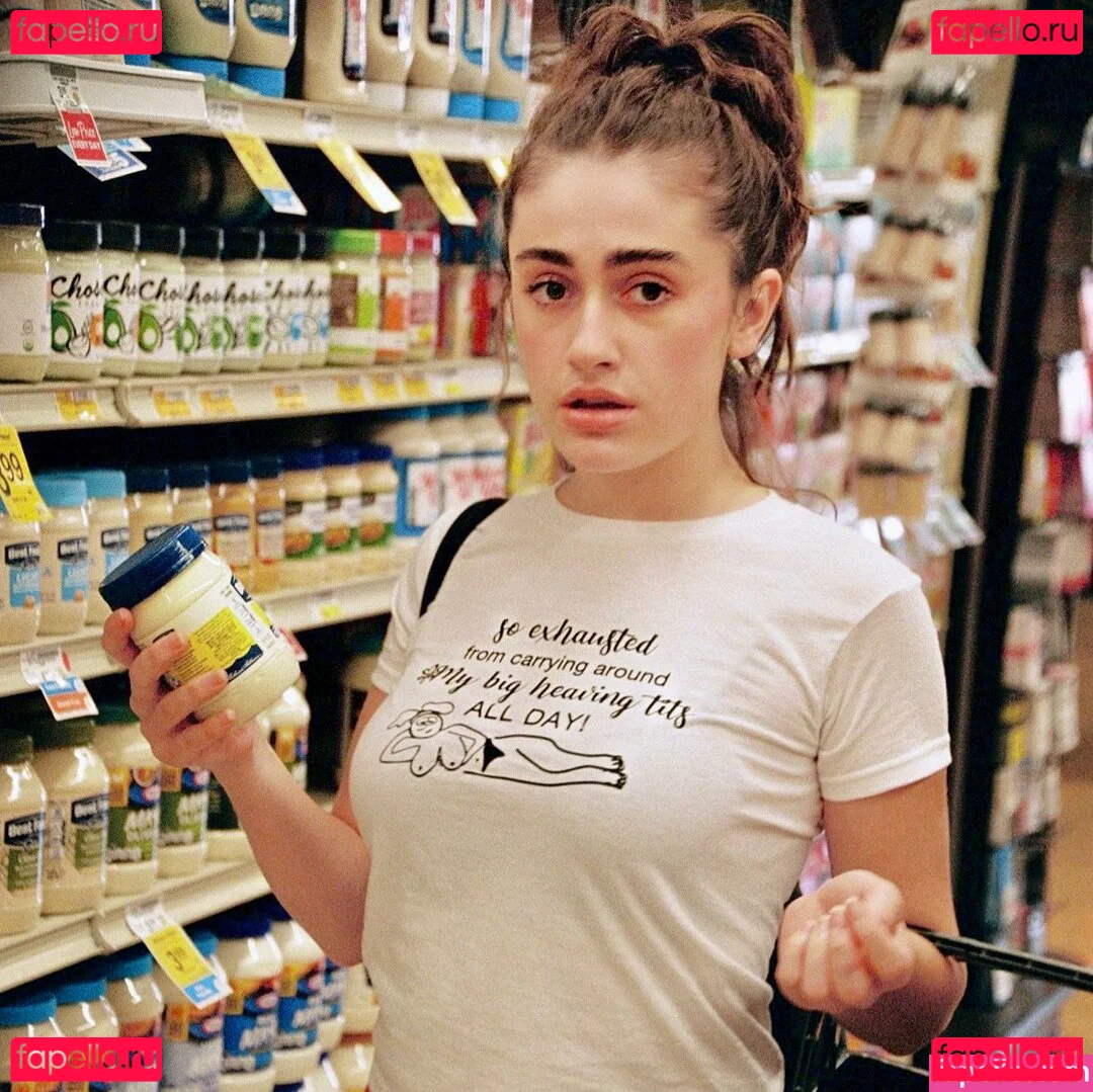 Rachel Anne Sennott Onlyfans Photo Gallery 