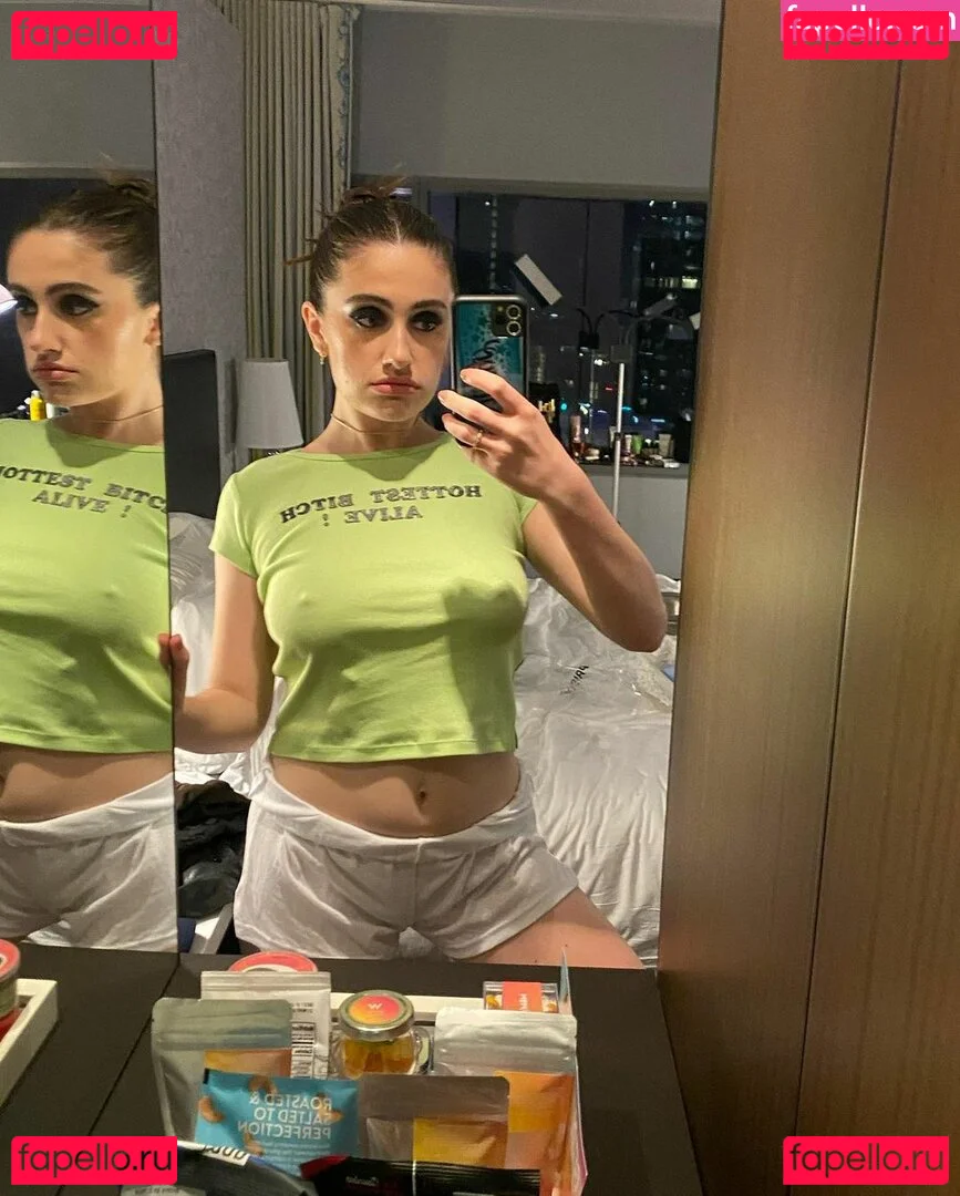 Rachel Anne Sennott Onlyfans Photo Gallery 