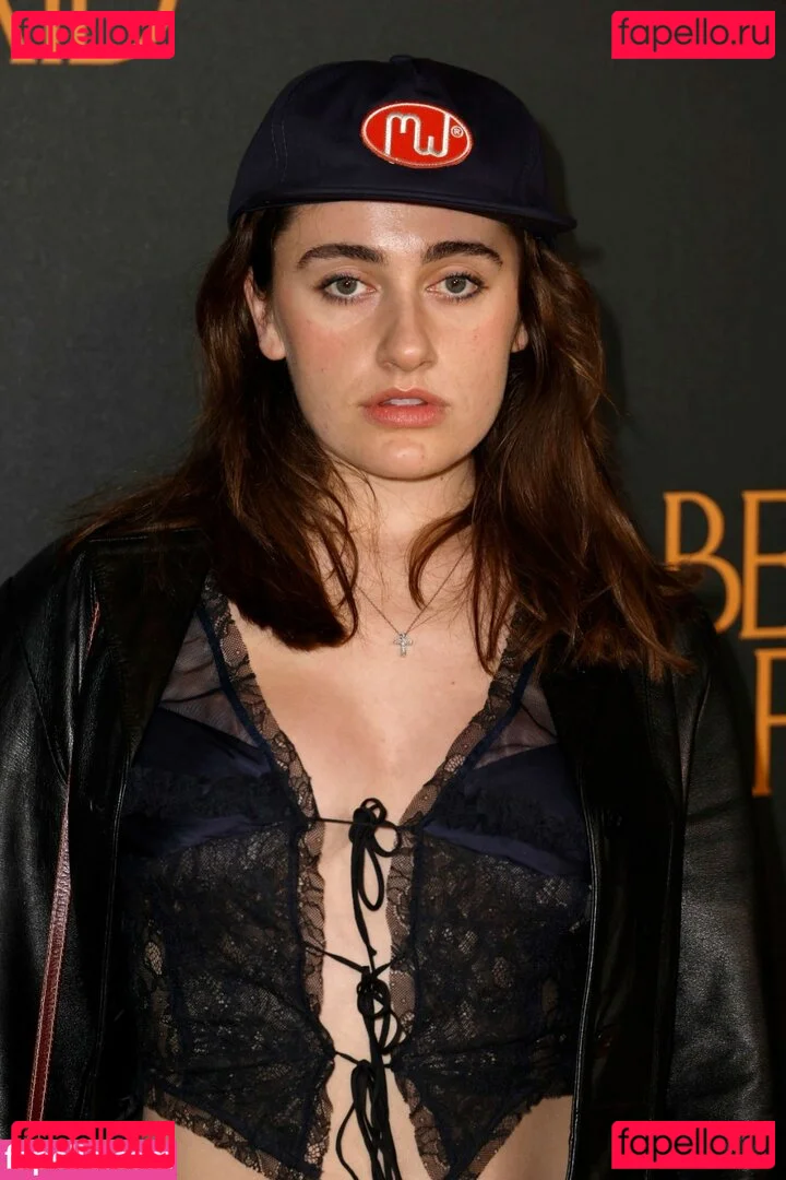 Rachel Anne Sennott Onlyfans Photo Gallery 