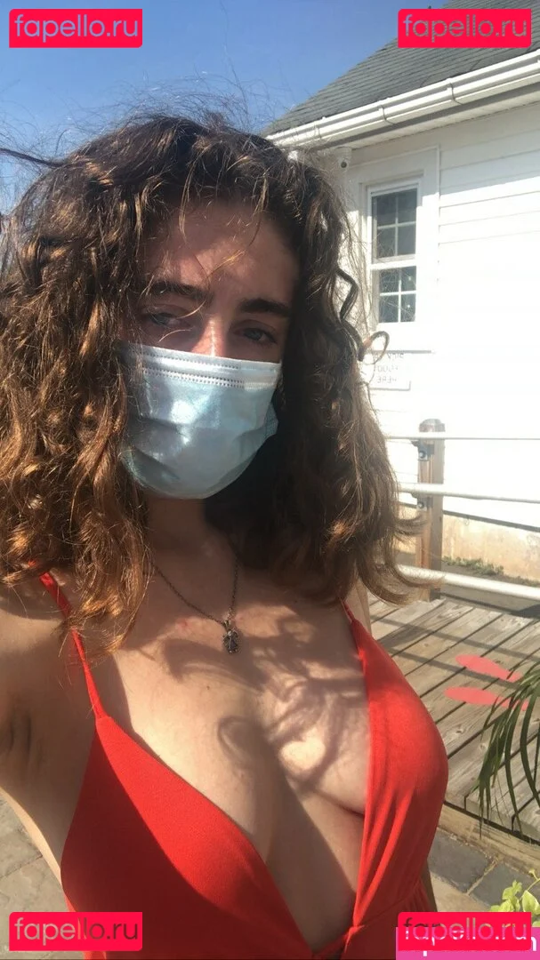 Rachel Anne Sennott Onlyfans Photo Gallery 