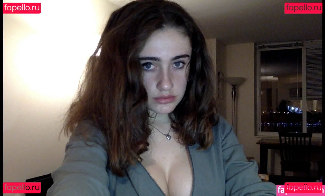 Rachel Anne Sennott Onlyfans Photo Gallery 