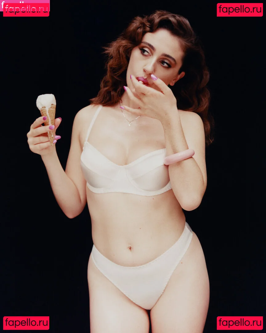 Rachel Anne Sennott Onlyfans Photo Gallery 