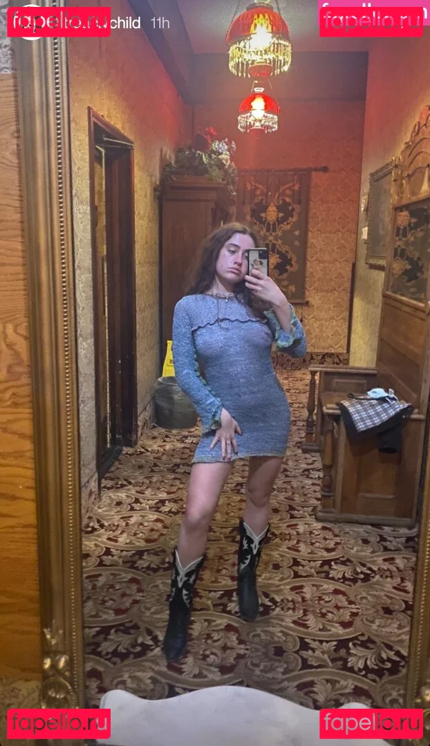 Rachel Anne Sennott Onlyfans Photo Gallery 