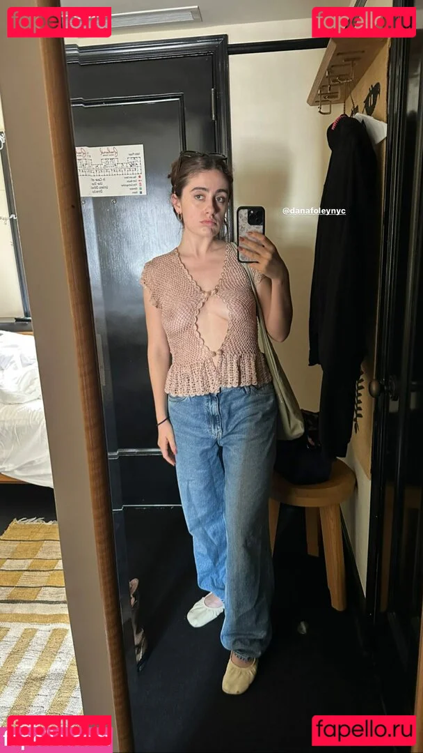 Rachel Anne Sennott Onlyfans Photo Gallery 