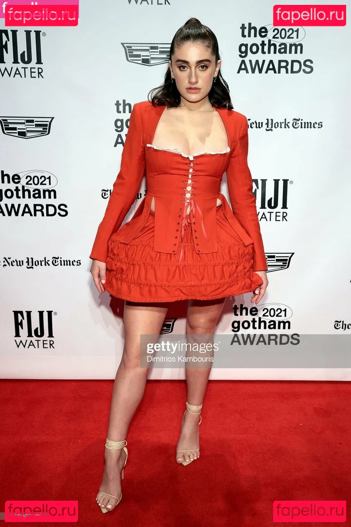 Rachel Anne Sennott Onlyfans Photo Gallery 