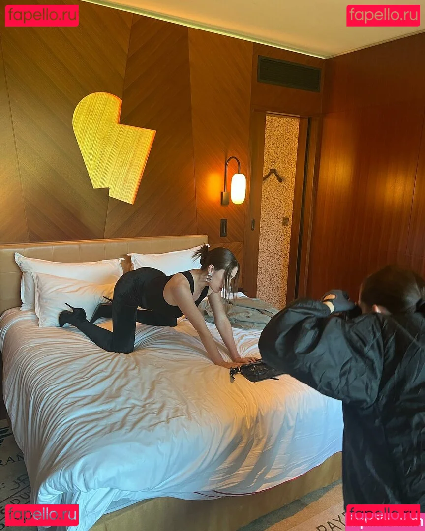 Rachel Anne Sennott Onlyfans Photo Gallery 