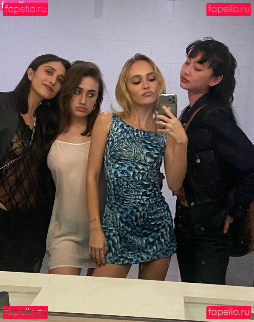 Rachel Anne Sennott Onlyfans Photo Gallery 