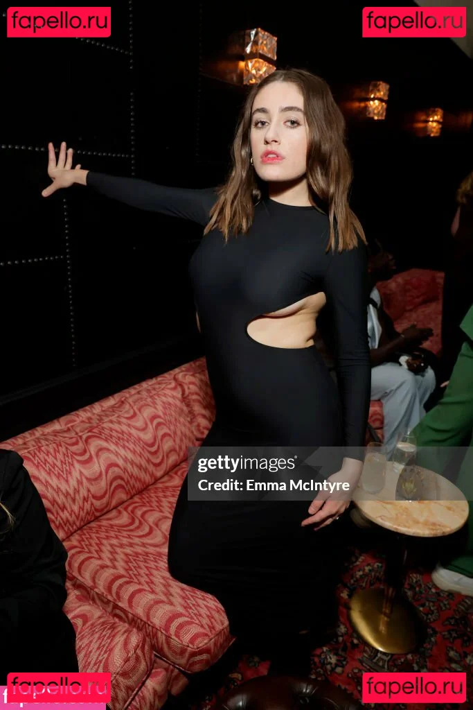 Rachel Anne Sennott Onlyfans Photo Gallery 