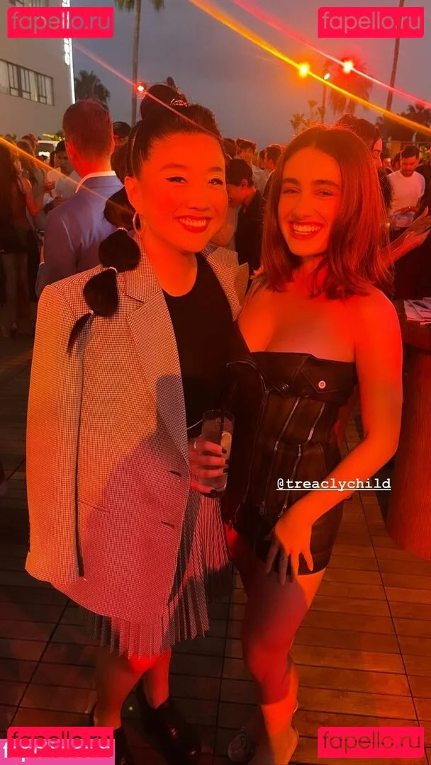 Rachel Anne Sennott Onlyfans Photo Gallery 