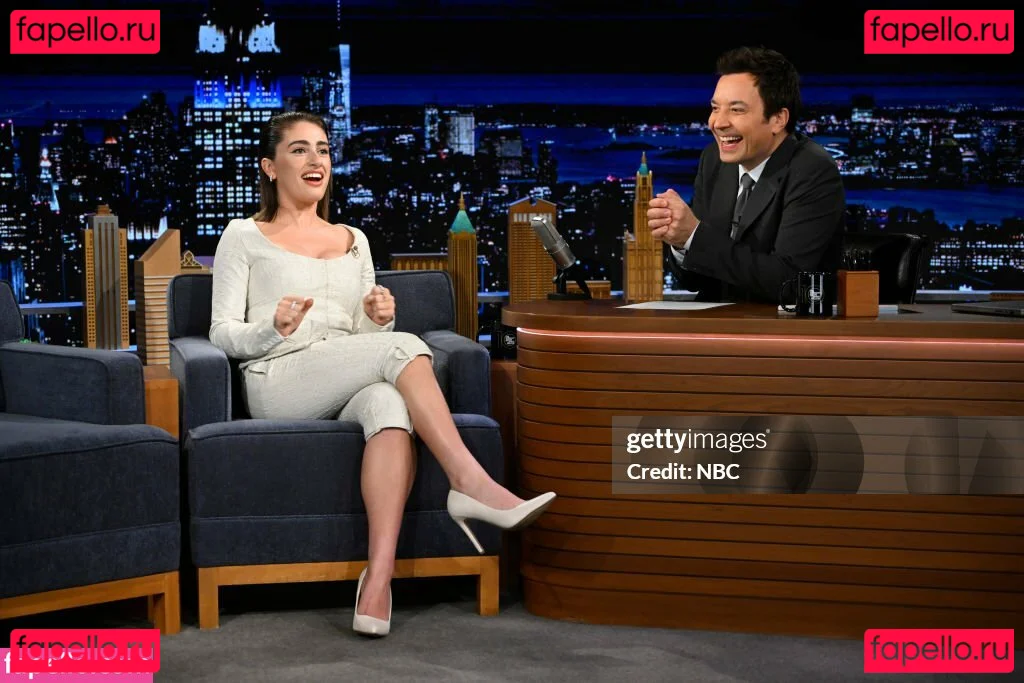 Rachel Anne Sennott Onlyfans Photo Gallery 