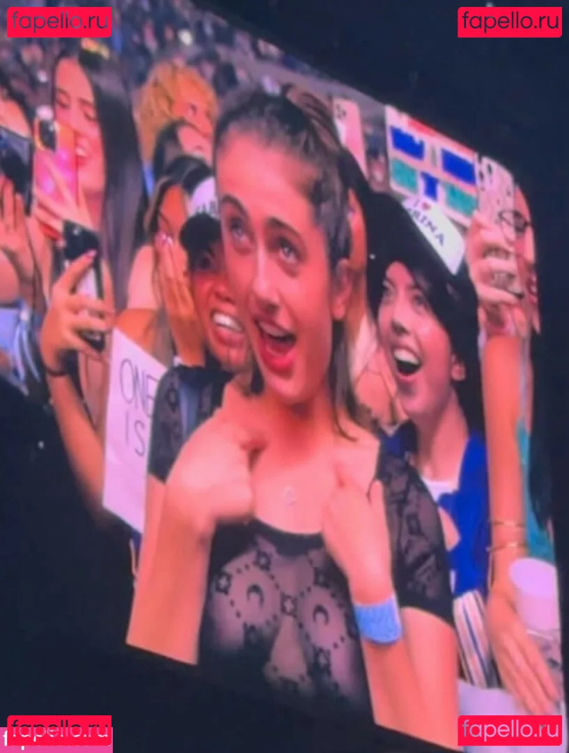 Rachel Anne Sennott Onlyfans Photo Gallery 