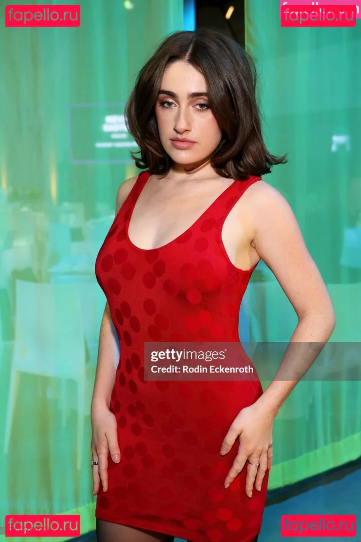 Rachel Anne Sennott Onlyfans Photo Gallery 