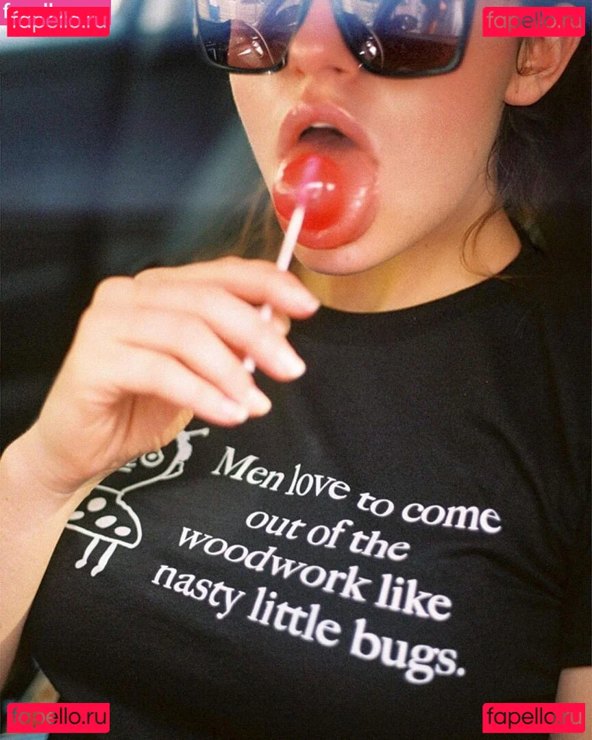 Rachel Anne Sennott Onlyfans Photo Gallery 