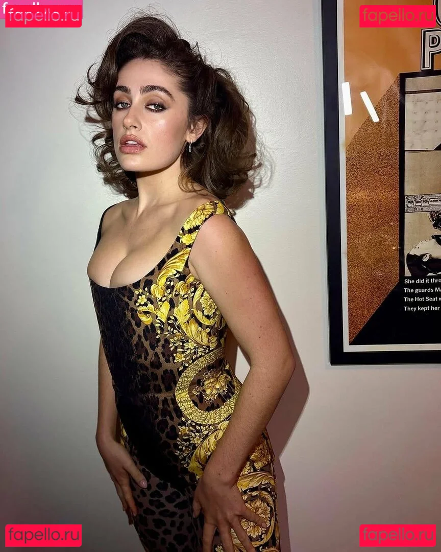 Rachel Anne Sennott Onlyfans Photo Gallery 