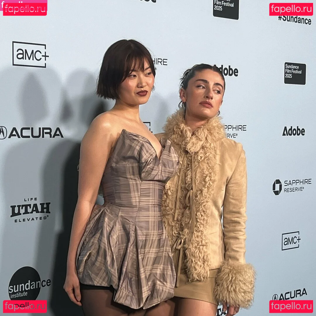 Rachel Anne Sennott Onlyfans Photo Gallery 