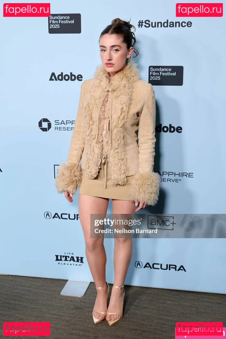 Rachel Anne Sennott Onlyfans Photo Gallery 