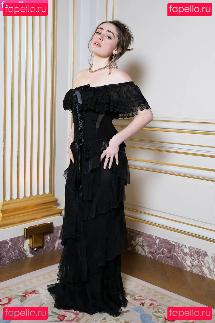 Rachel Anne Sennott Onlyfans Photo Gallery 