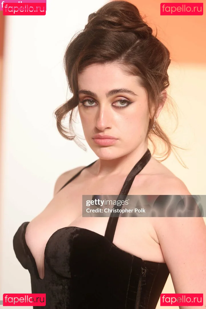 Rachel Anne Sennott Onlyfans Photo Gallery 