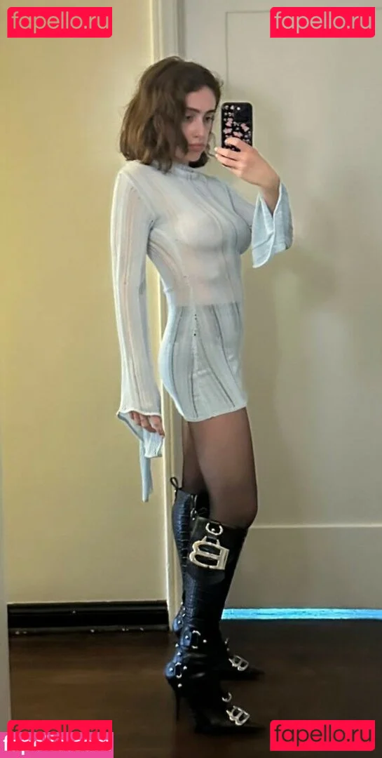 Rachel Anne Sennott Onlyfans Photo Gallery 