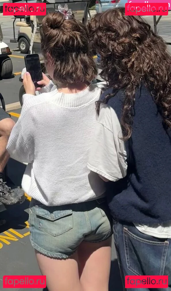 Rachel Anne Sennott Onlyfans Photo Gallery 