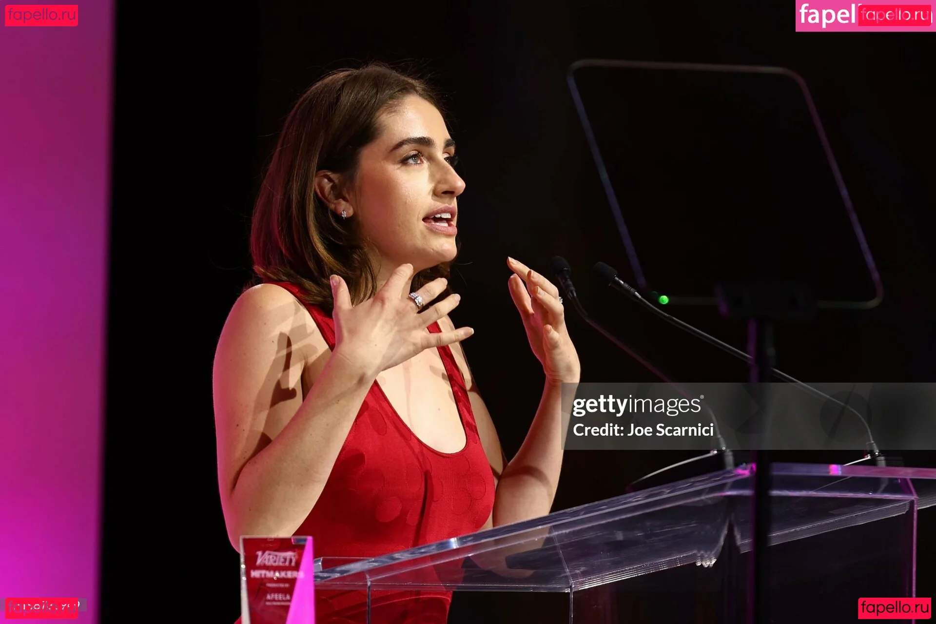 Rachel Anne Sennott Onlyfans Photo Gallery 