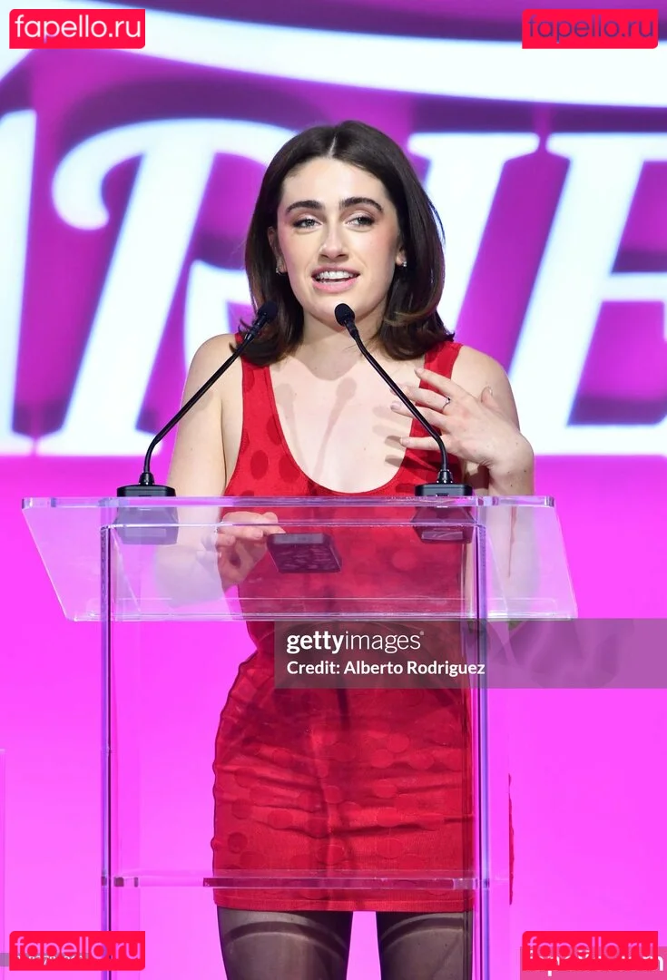 Rachel Anne Sennott Onlyfans Photo Gallery 