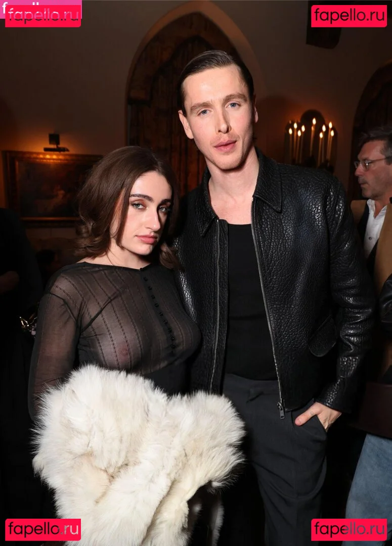 Rachel Anne Sennott Onlyfans Photo Gallery 