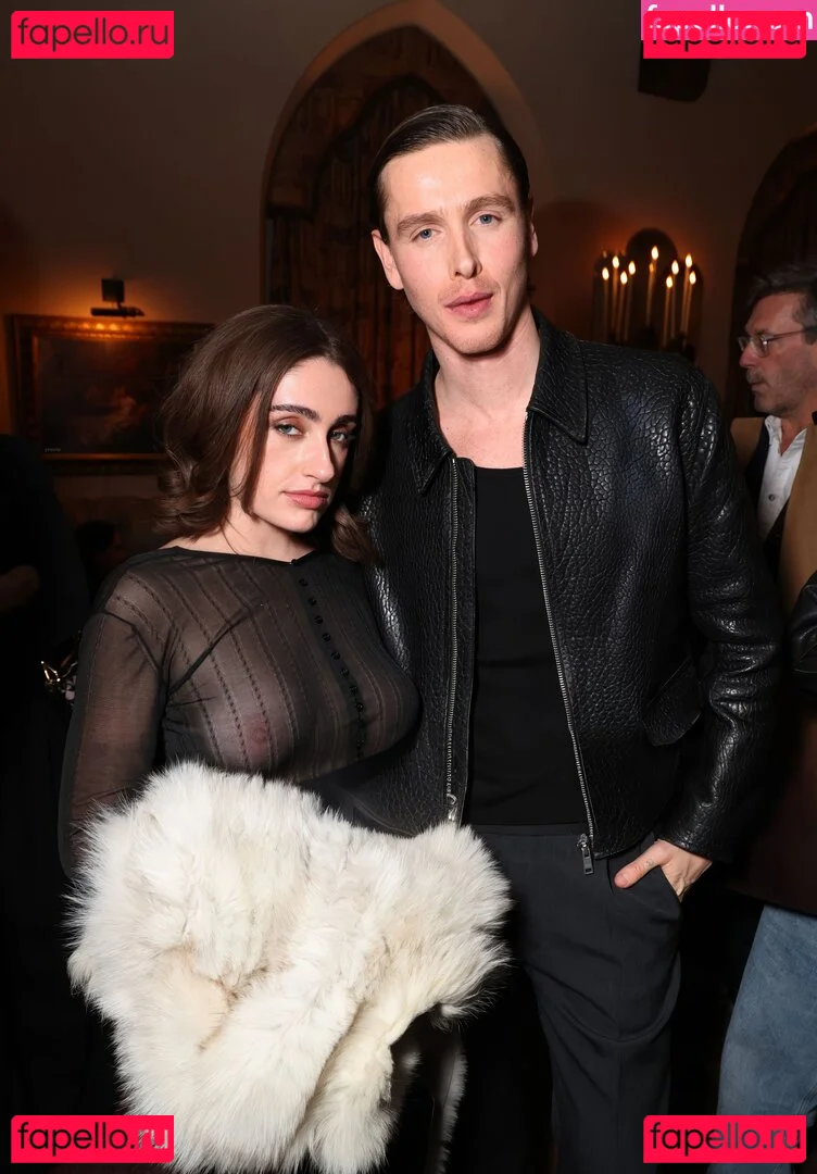 Rachel Anne Sennott Onlyfans Photo Gallery 