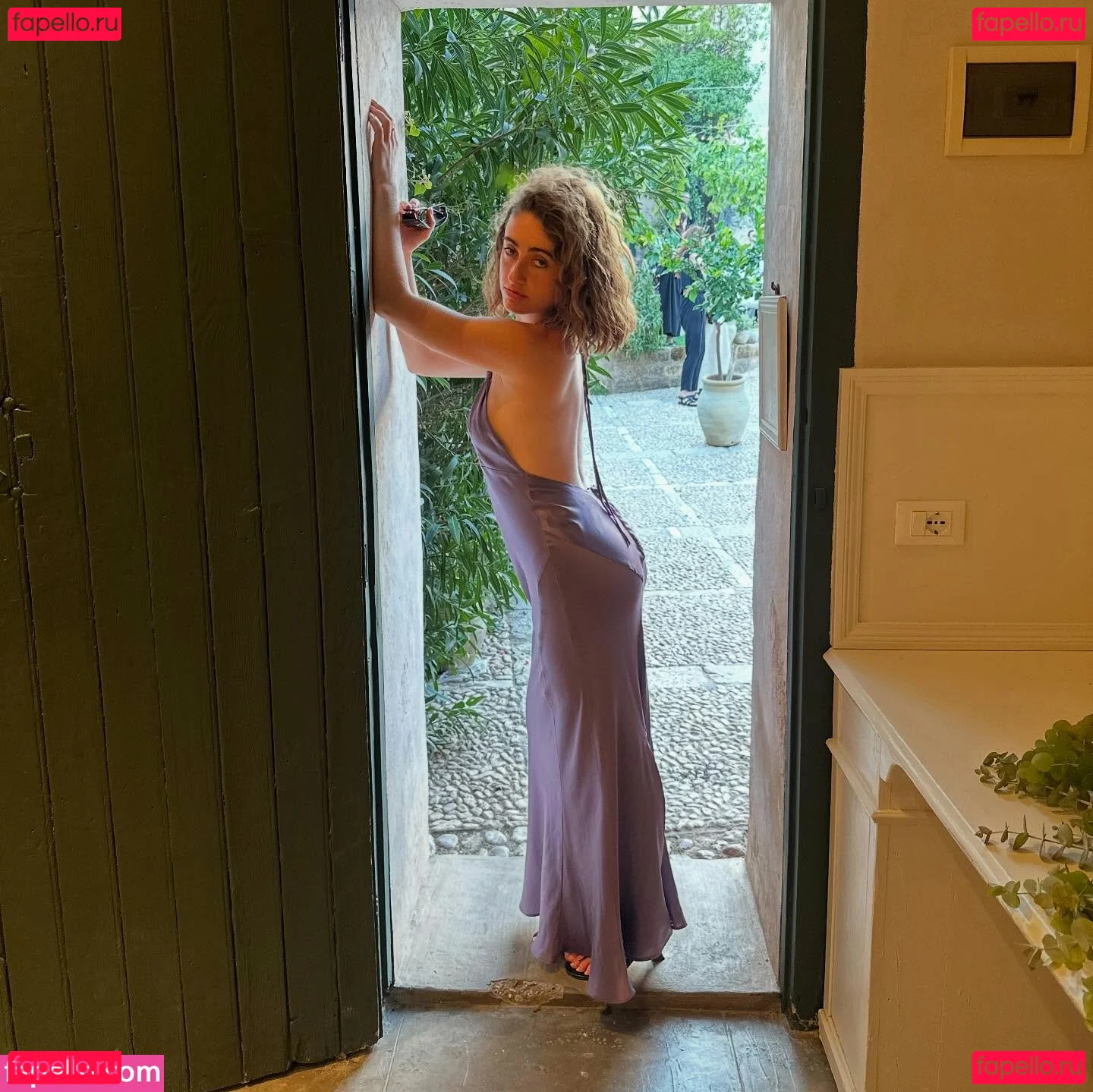 Rachel Anne Sennott Onlyfans Photo Gallery 