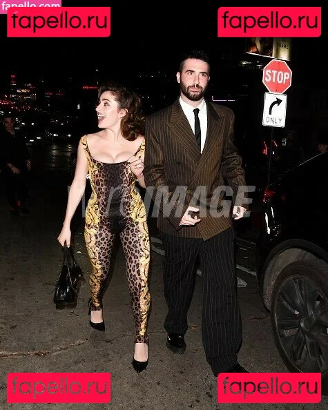 Rachel Anne Sennott Onlyfans Photo Gallery 